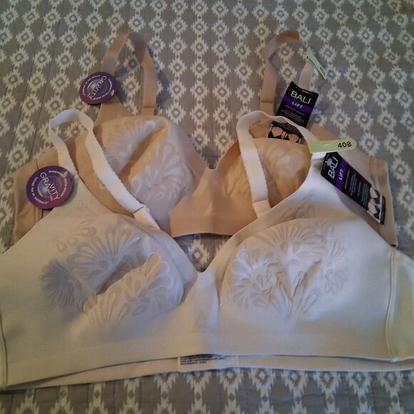 Bali Other - Bali Beauty Lift Gravity Defying Wireless Bra Nude 6564 40B set of 2 beige nude